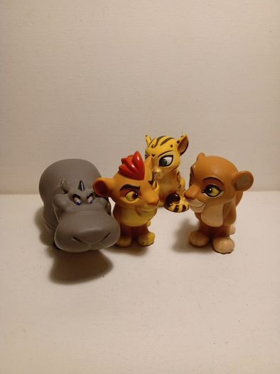 Disney Lion Guard Bath Toy Figures