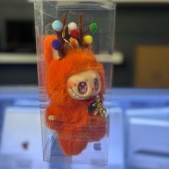 Labubu Christmas edition (orange)