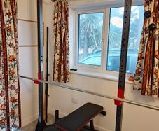 Power rack squat rack pull up bar barbell bench press