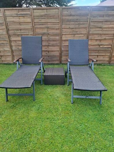 ratan sun loungers