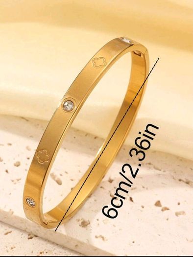 gold colour bangle