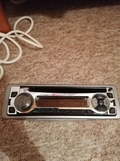 Panasonic face off car radio