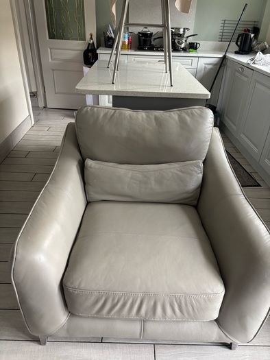 Reduced kingsize bed frame with matching curtains and leather armchair