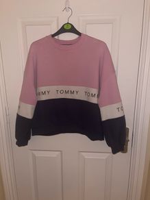 tommy hilfiger jumper