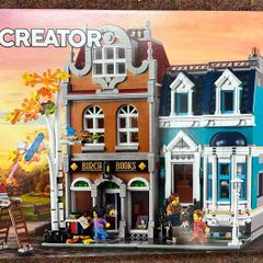 Lego Bookshop 10270