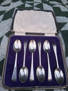 6 X C.W.Fletcher Aet Deco Sterling Silver Teaspoons (61 grams)