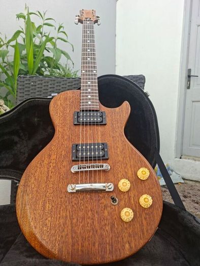 1980 Hondo ll Professional "The Paul" Matsumoku Japan w/ Gator Hardcase