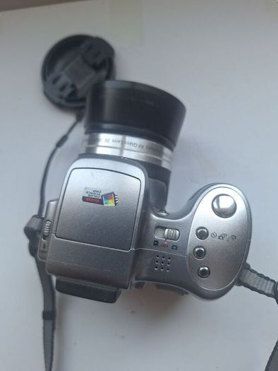 Kodak EasyShare Z740 digital bridge camera