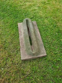Concrete Bicycle stand wheel stand