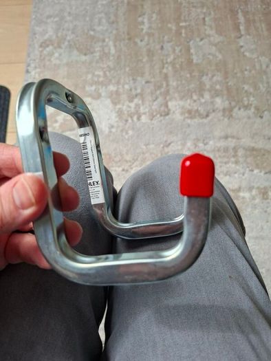 Storage hook