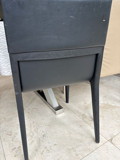 Black leather dining chairs x6 (free)