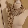 Dotted scarf Image 2