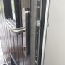 Front hall door Image 5