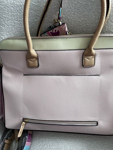Practically new Parfois Ladies Laptop Bag & comes with 3in1 matching charging cable
