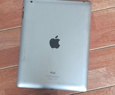 Ipad 4 (iCloud Locked)