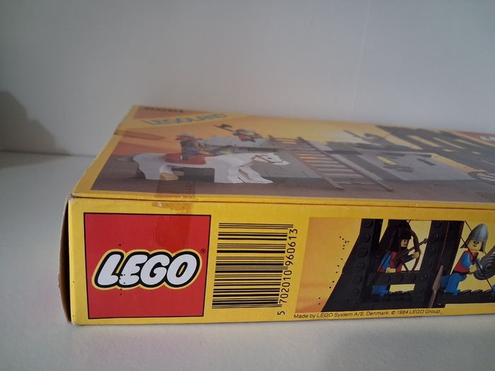 Lego classic castle 6061 crusaders Siege Tower