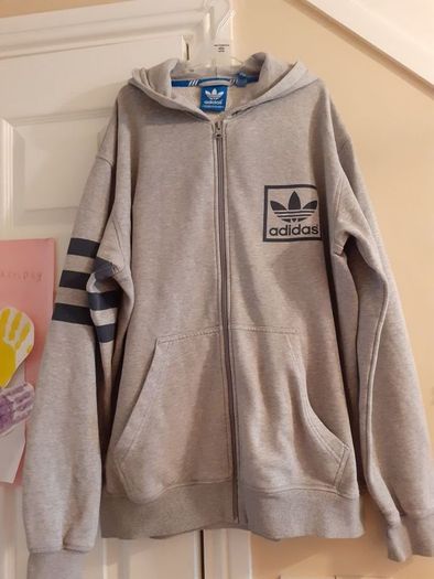 Retro Adidas Hoody Size M
