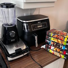 Ninja Air Fryer + Tefal Blender + Tefal Wafle Maker