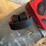 HyperX Cloud Alpha wireless noise cancelling Image 5