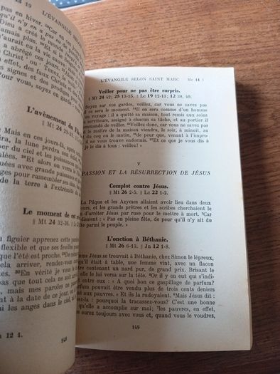 Vintage 1960s Les Quarte Evangiles.