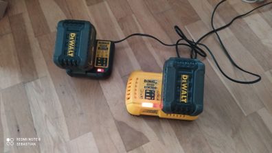 Custom build DeWalt charger for dead flexvolt batteries