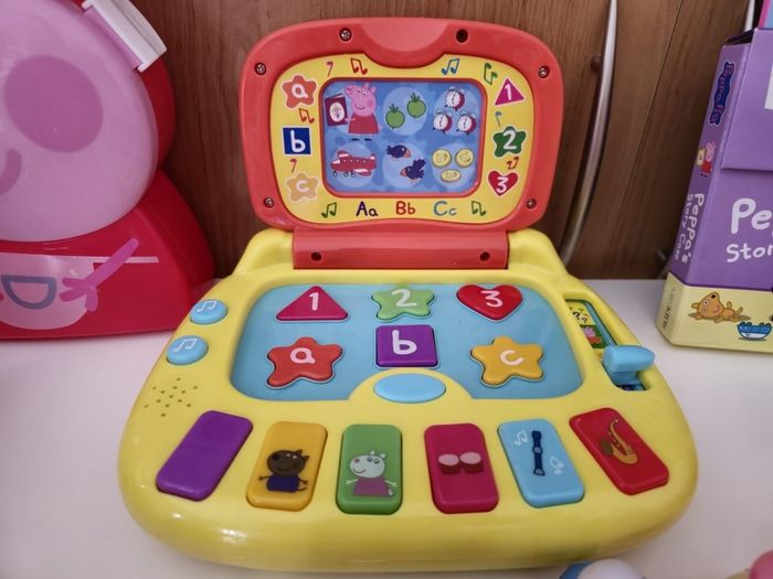 Peppa Pig toys and books set