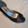Ladies black and bling heels for sale Image 3