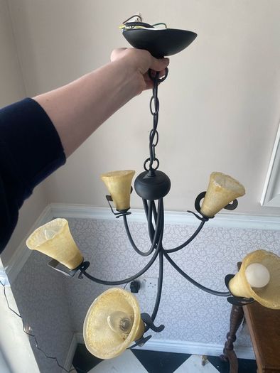 FREE light fitting
