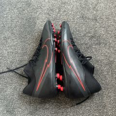 Nike boots