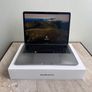 MacBook Pro (13-inch, 2019, Four Thunderbolt 3 ports) Image 4