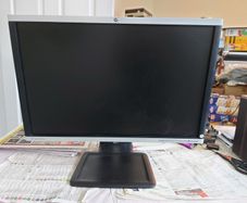 HP 24 inch LCD Colour Monitor, Model LA2405wg, DVI, VGA, several USB connections, etc, excellent condition