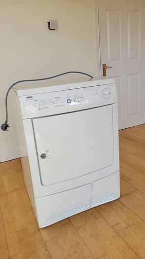Tumble Dryer - White Zanussi electrolux autoreverse 6kg dryer
