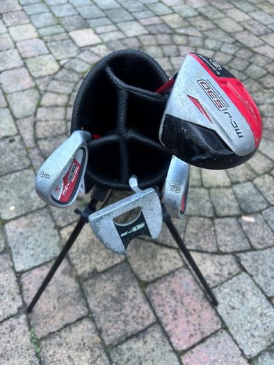 Junior golf clubs