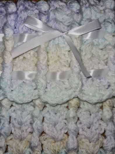 Crochet Pram Blanket BRAND NEW!!!
