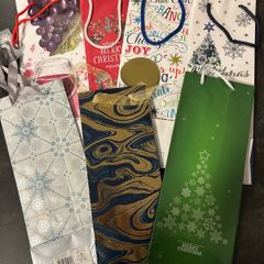 7 Bottle Gift Bags