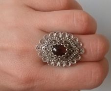 Sterling silver garnet ring size U 10.47g
