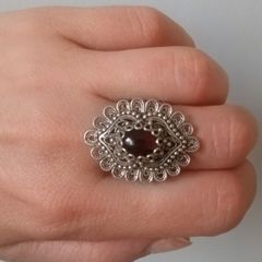 Sterling silver garnet ring size U 10.47g