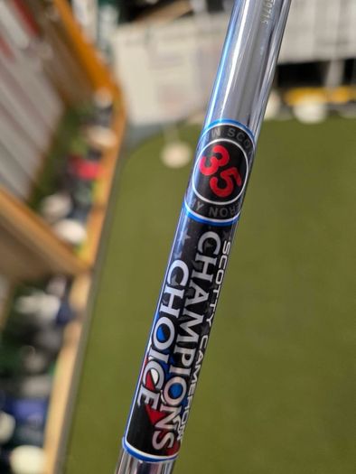 Scotty Cameron Champions Choice Button Back 5.5 Putter 35"