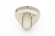 Vintage 925 Sterling Silver Mother Of Pearl Ring