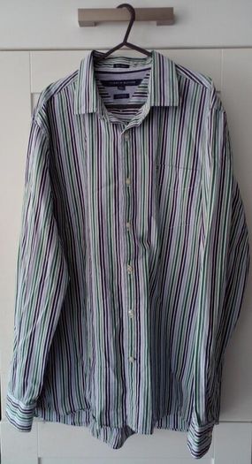 Tommy Hilfiger Shirt size L