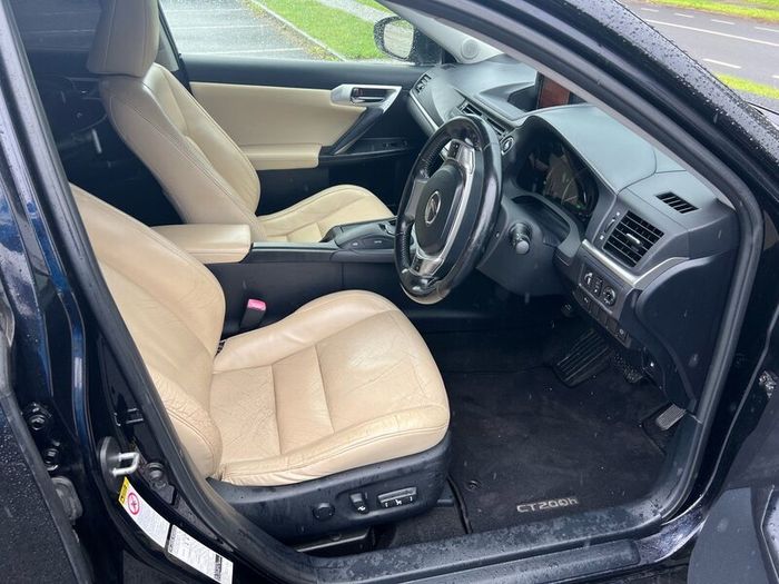 Lexus CT200