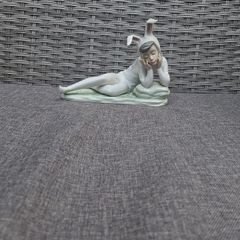 porcelain