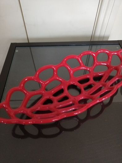 Lattice type red  decorative dish
