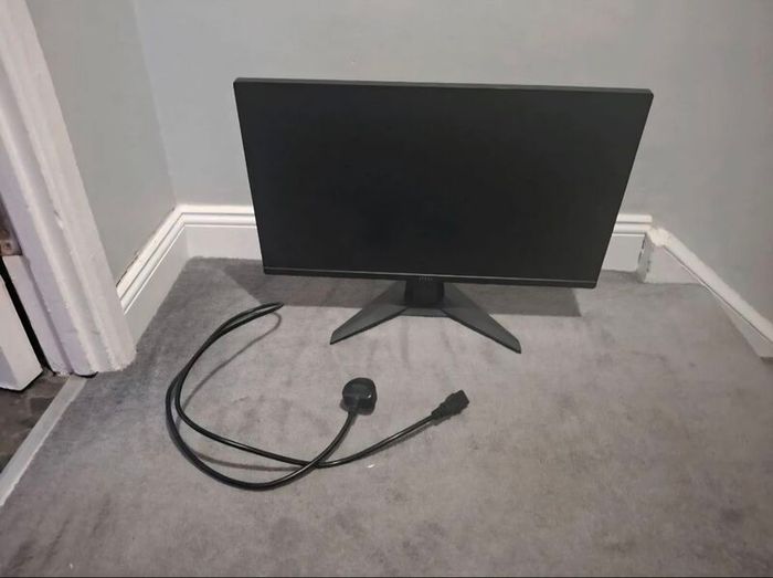 MSI monitor 24 inch screen curve