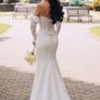 wedding dress Image 3