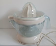 Citrus Juicer