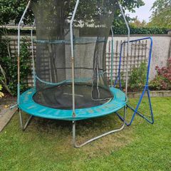 Trampoline