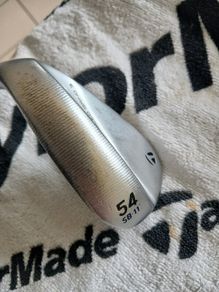 Taylormade wedge 54.11 with milled grind raw face