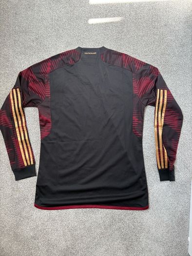 Germany 2022 home football shirt BNWT