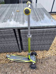 Scooter globber
